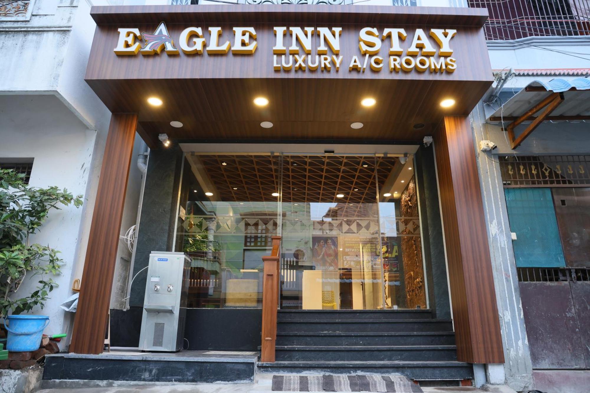 Eagle Inn Stay カーンチープラム エクステリア 写真