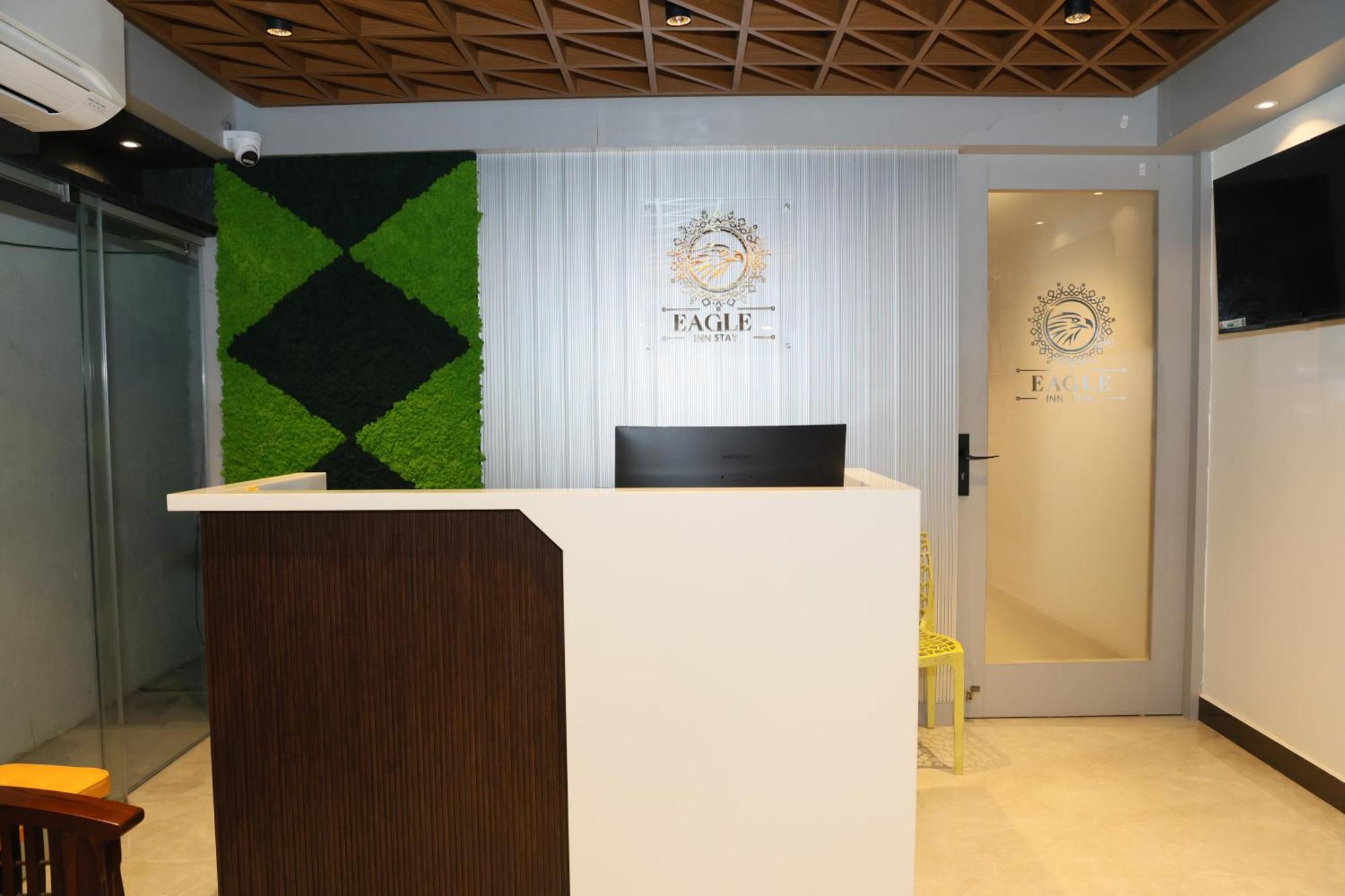 Eagle Inn Stay カーンチープラム エクステリア 写真
